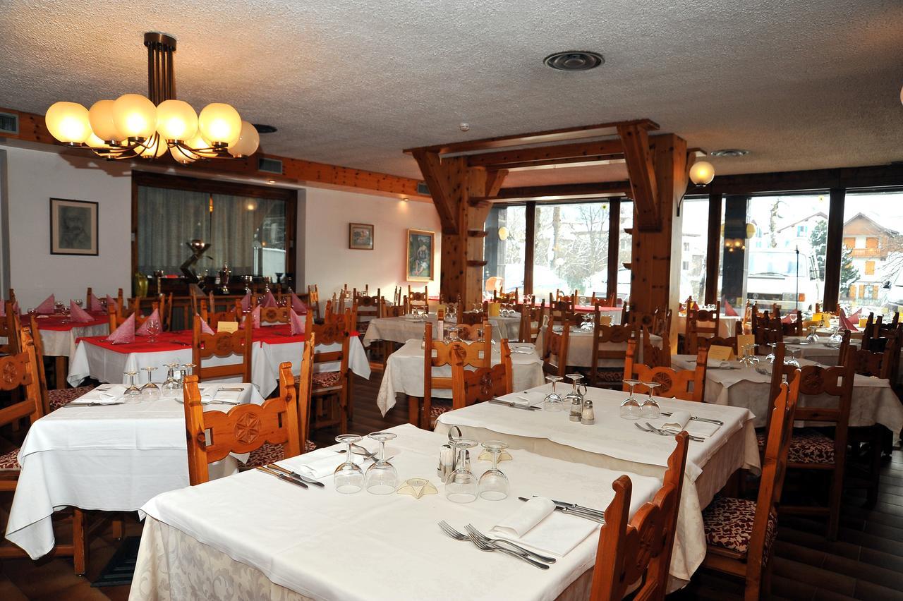 Hotel Nazionale Bormio Esterno foto