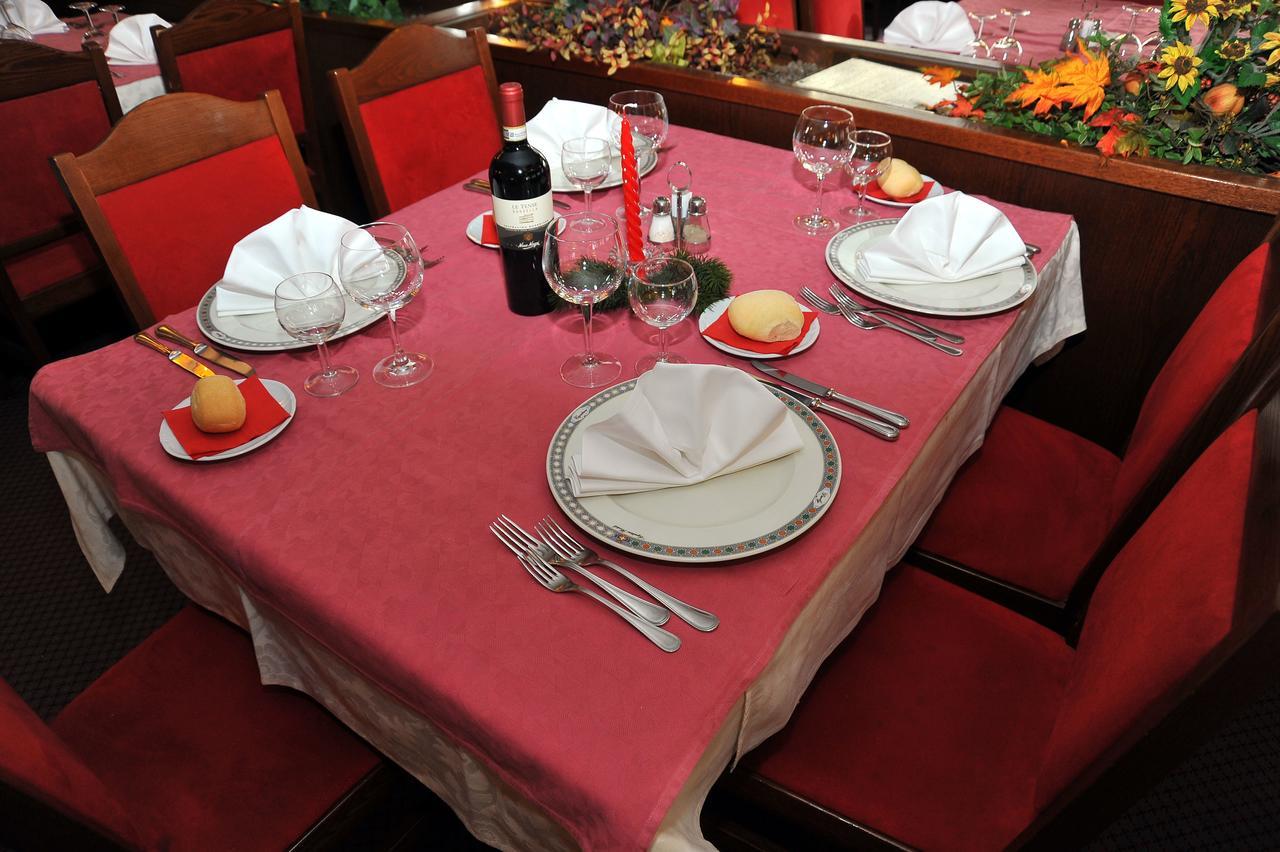 Hotel Nazionale Bormio Esterno foto
