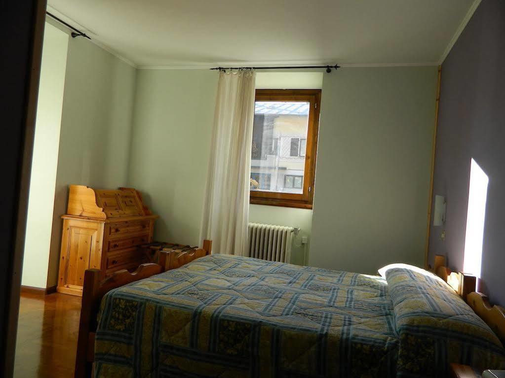 Hotel Nazionale Bormio Esterno foto