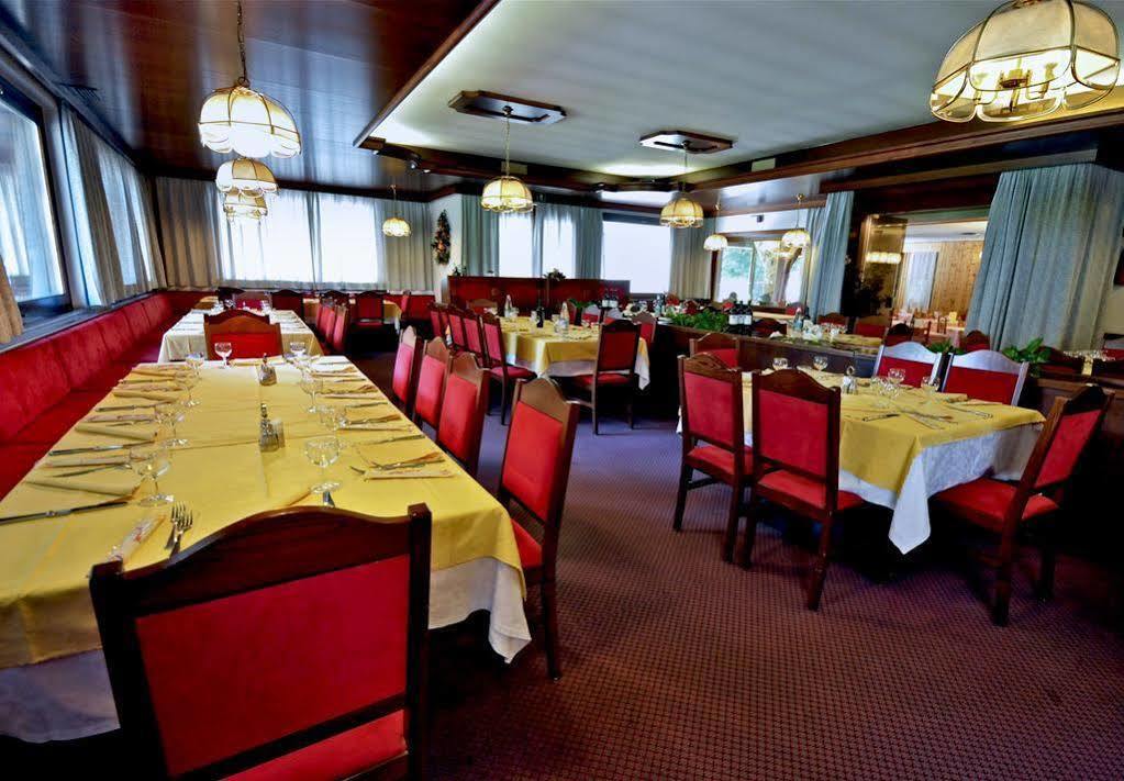 Hotel Nazionale Bormio Esterno foto